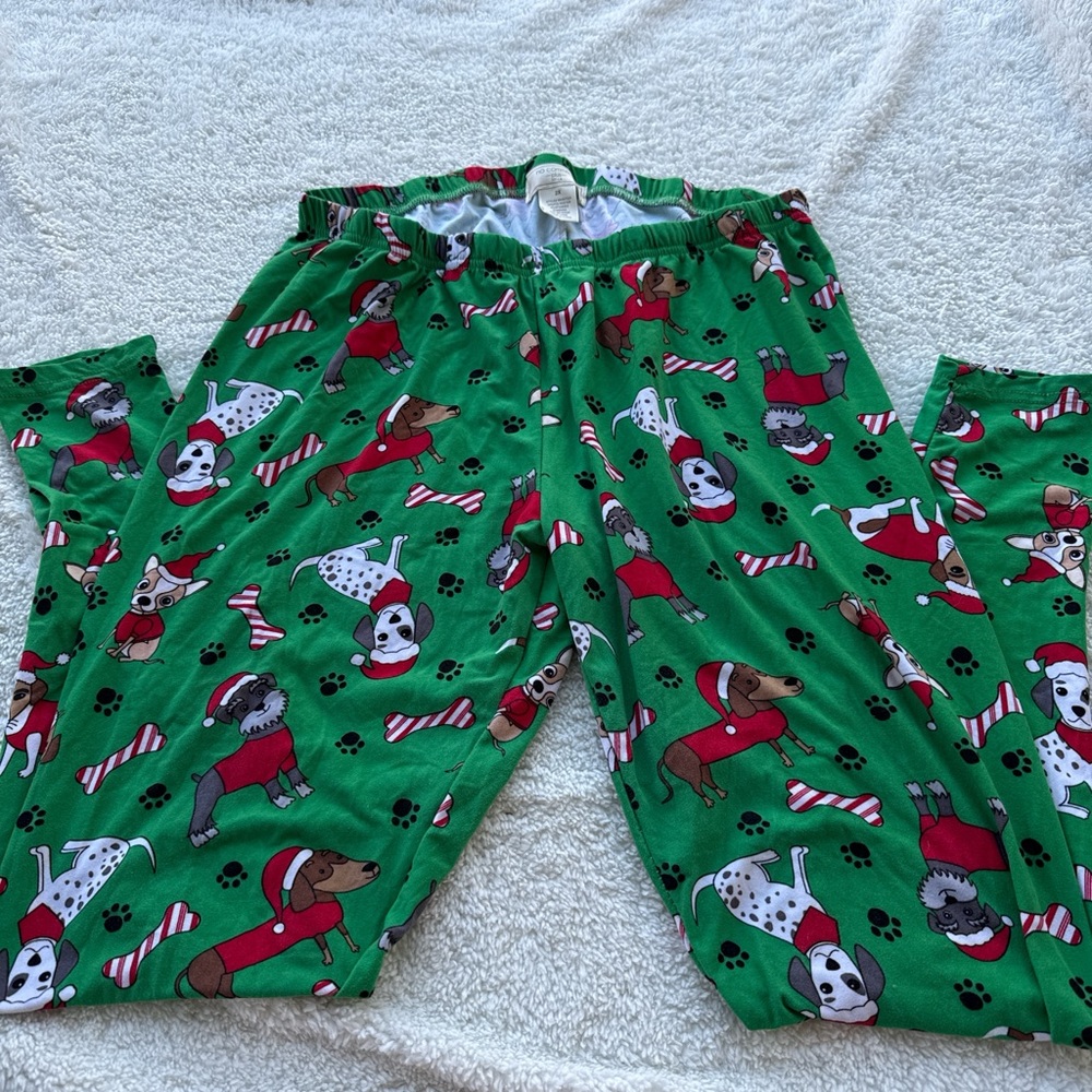 Women's Green Holiday Dog Print Pajama Leggings